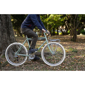 FAIRWEATHER dirt lander tire (ivory)